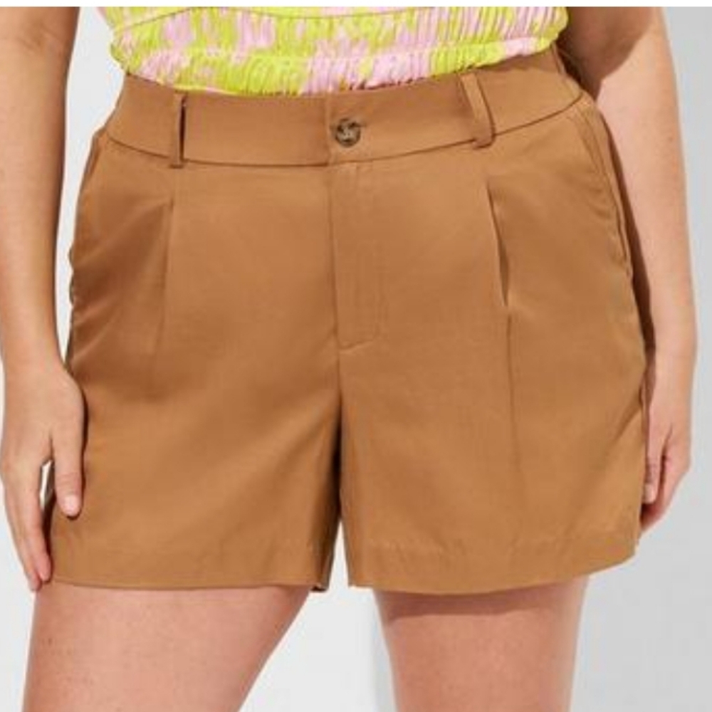 New Torrid Brown Linen Blend Studio High Rise Dress Shorts Size 26